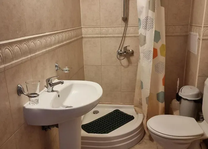 трёхкомнатная * Szveti Vlasz